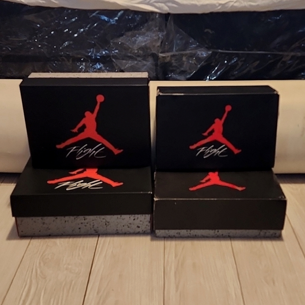 Air Jordan empty boxes